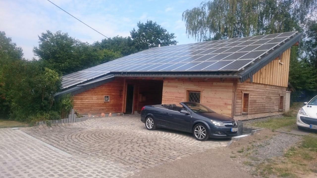 Eifelyeti Ferienwohnung Ellscheid Exterior foto